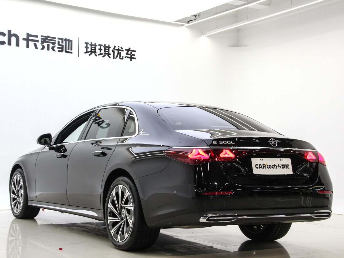 奔馳 奔馳E級  2024款 E 300 L 豪華型圖片