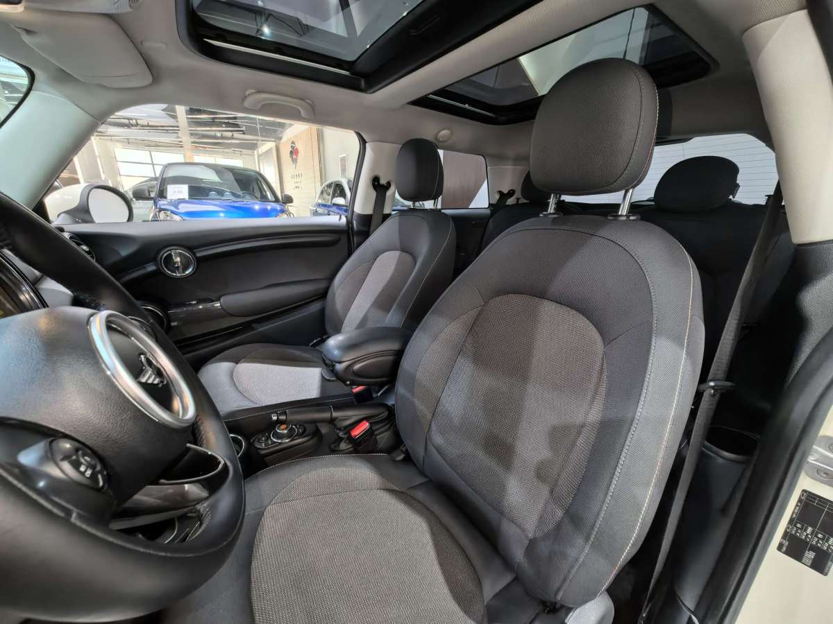 MINI MINI  2016款 1.2T ONE 先鋒派圖片