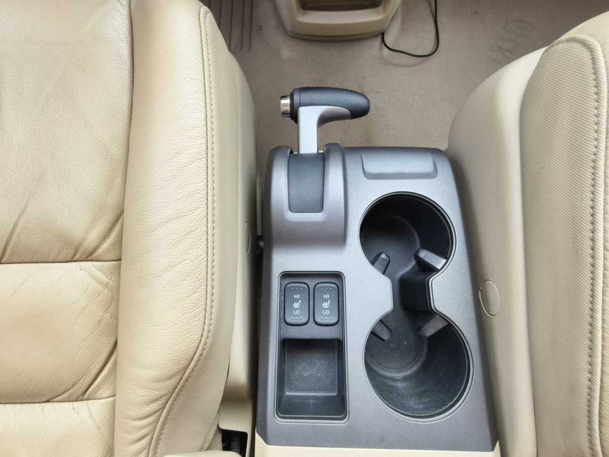 本田 CR-V  2010款 2.4L 自動四驅(qū)尊貴版圖片
