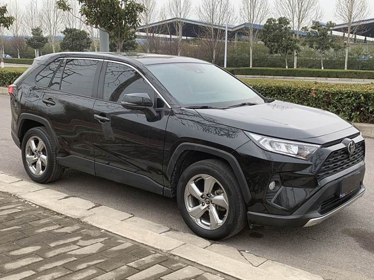 豐田 RAV4榮放  2021款 2.0L CVT兩驅風尚PLUS版圖片