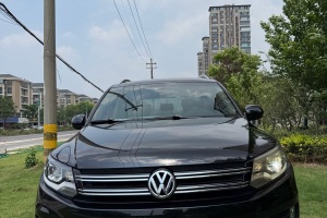 途觀 大眾 1.8TSI 自動兩驅(qū)豪華型