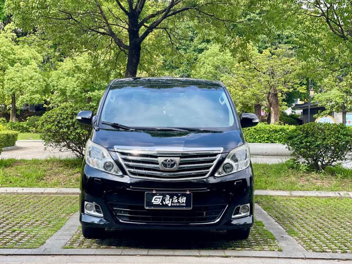 豐田 埃爾法  2012款 3.5L 豪華版圖片