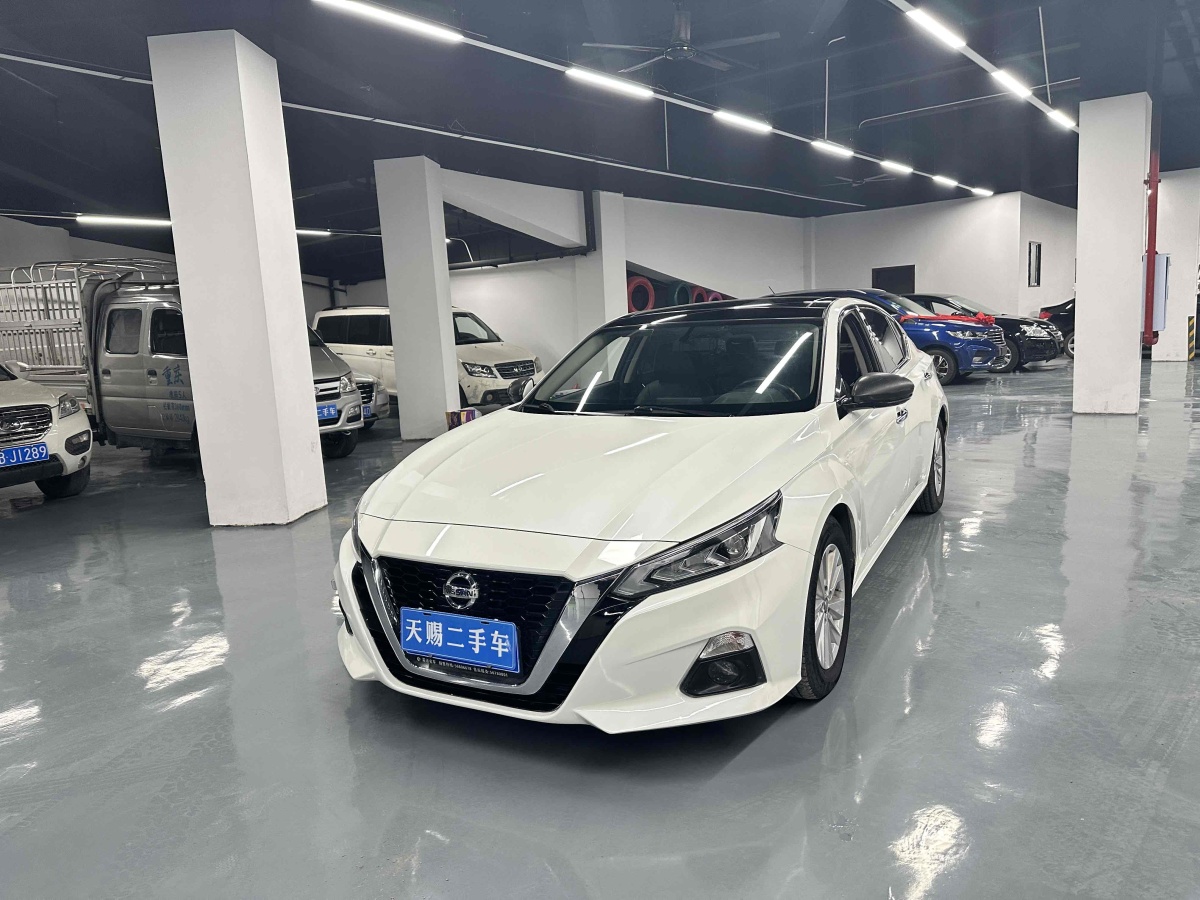 日產(chǎn) 天籟  2020款 改款 2.0L XL 舒適版圖片