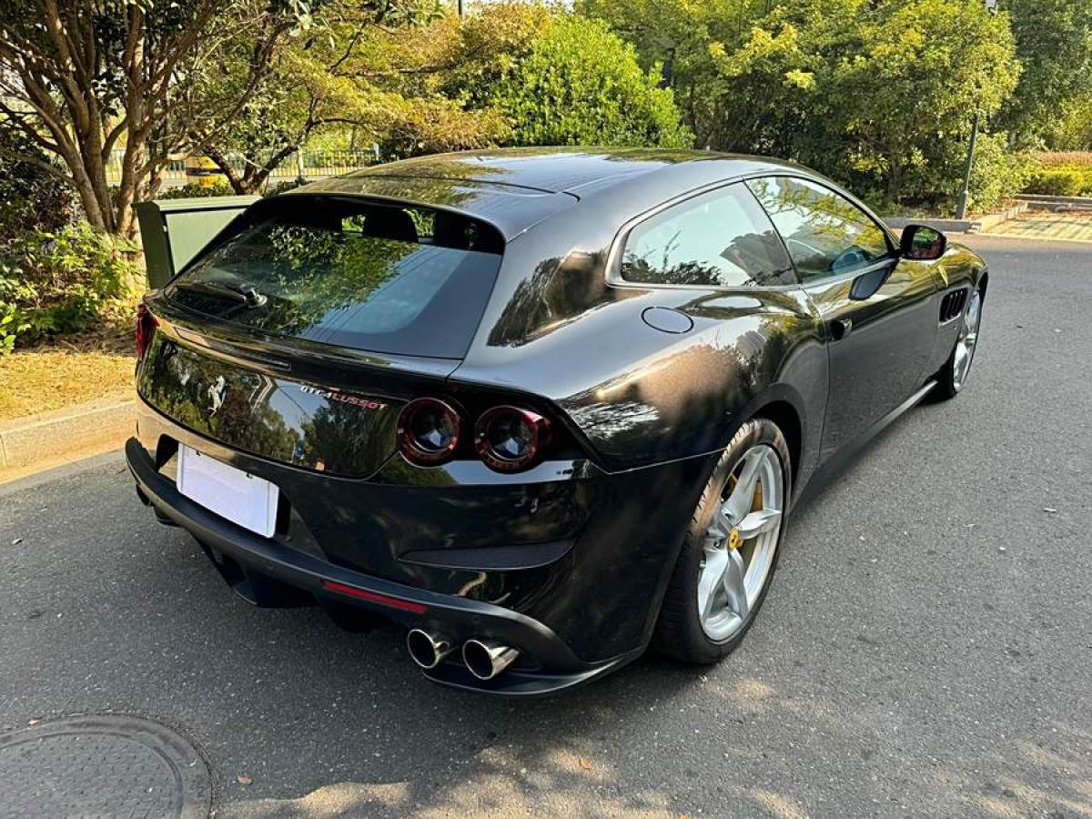 法拉利 GTC4Lusso  2017款 3.9T V8圖片