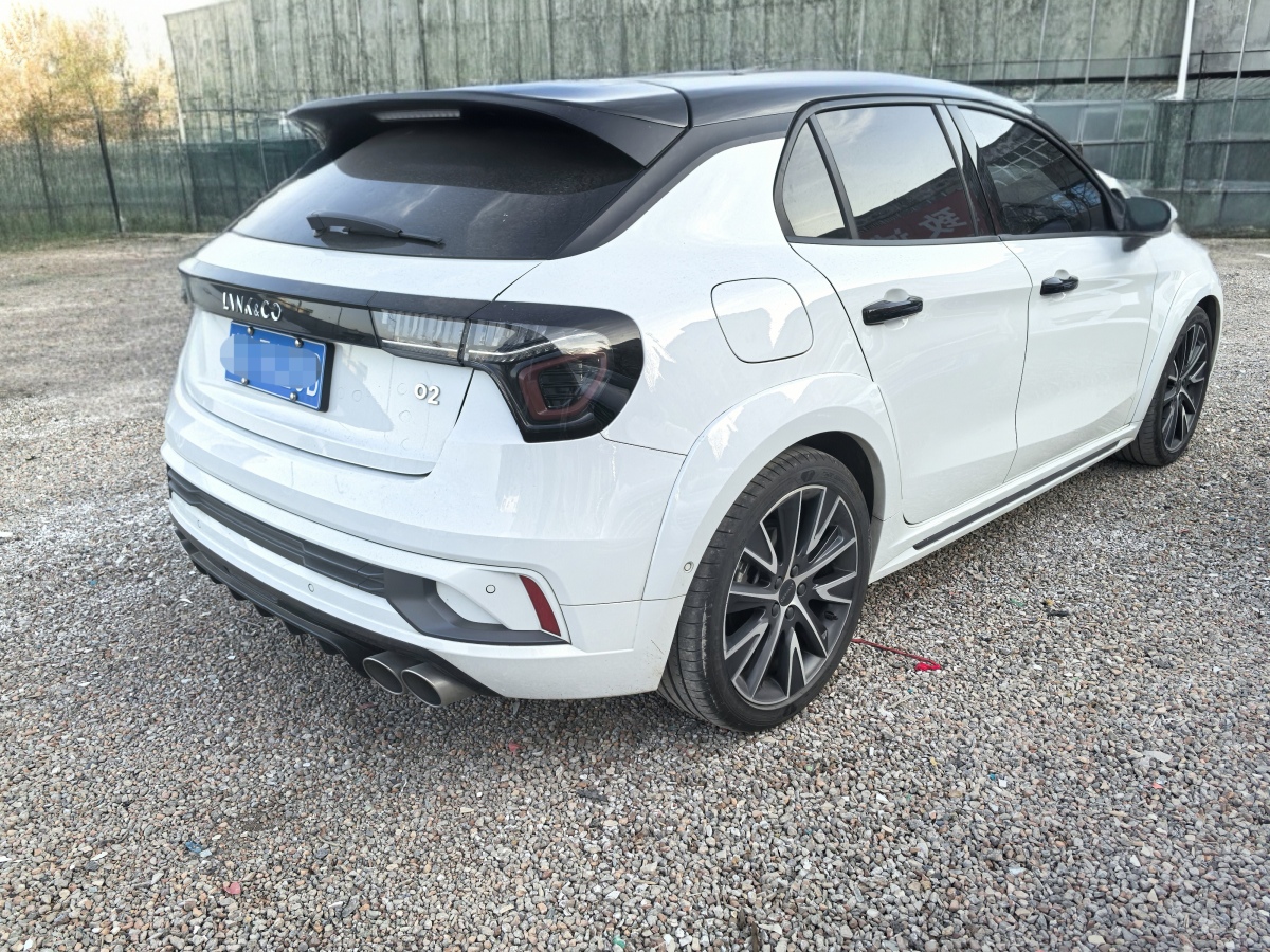 領(lǐng)克 領(lǐng)克02 Hatchback  2022款 2.0TD Pro圖片