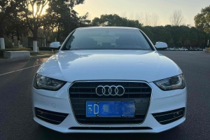 奥迪A4L 奥迪 35 TFSI 自动标准型