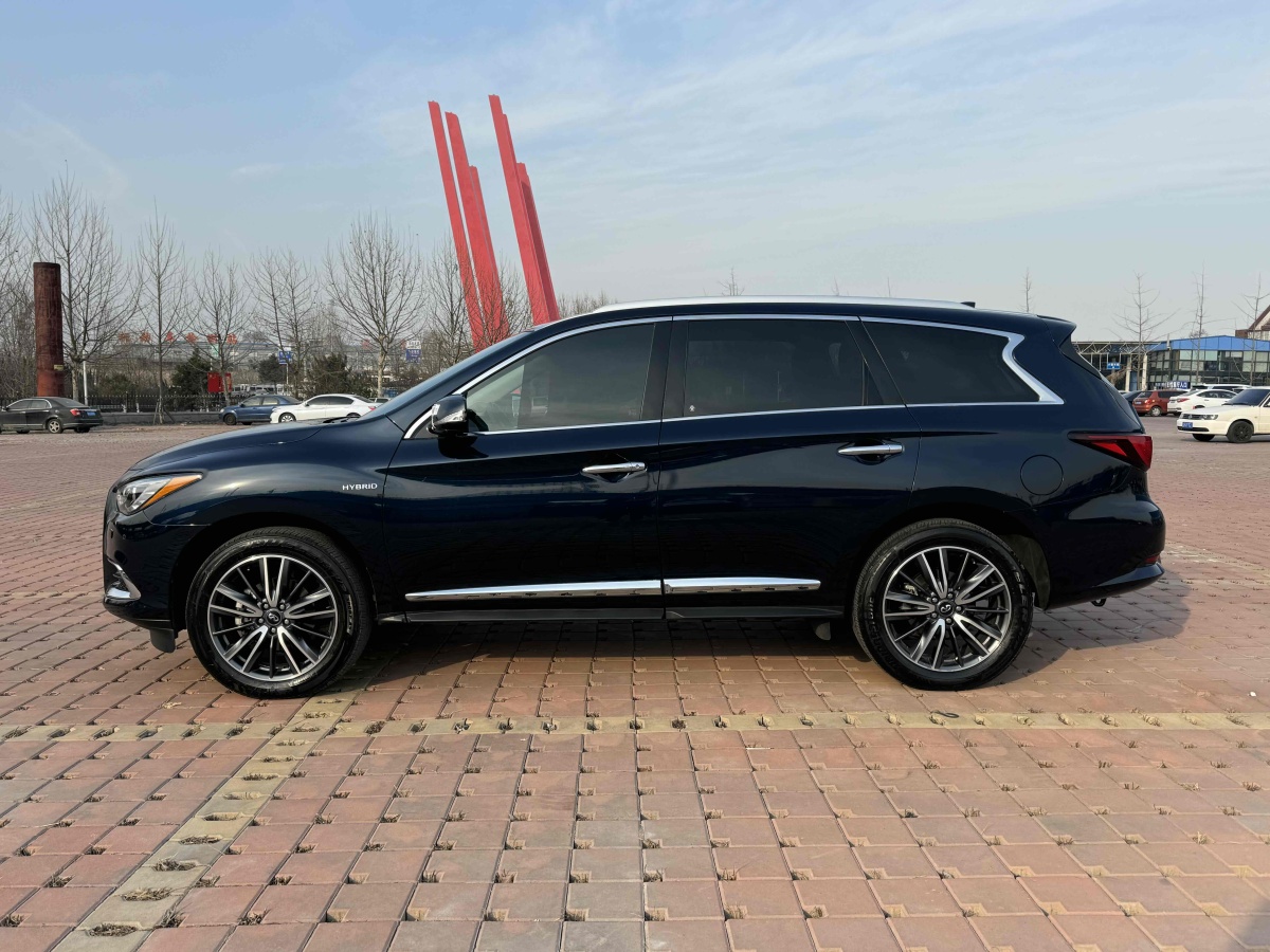 英菲尼迪 QX60  2020款 2.5 S/C Hybrid 兩驅(qū)卓越版 國VI圖片