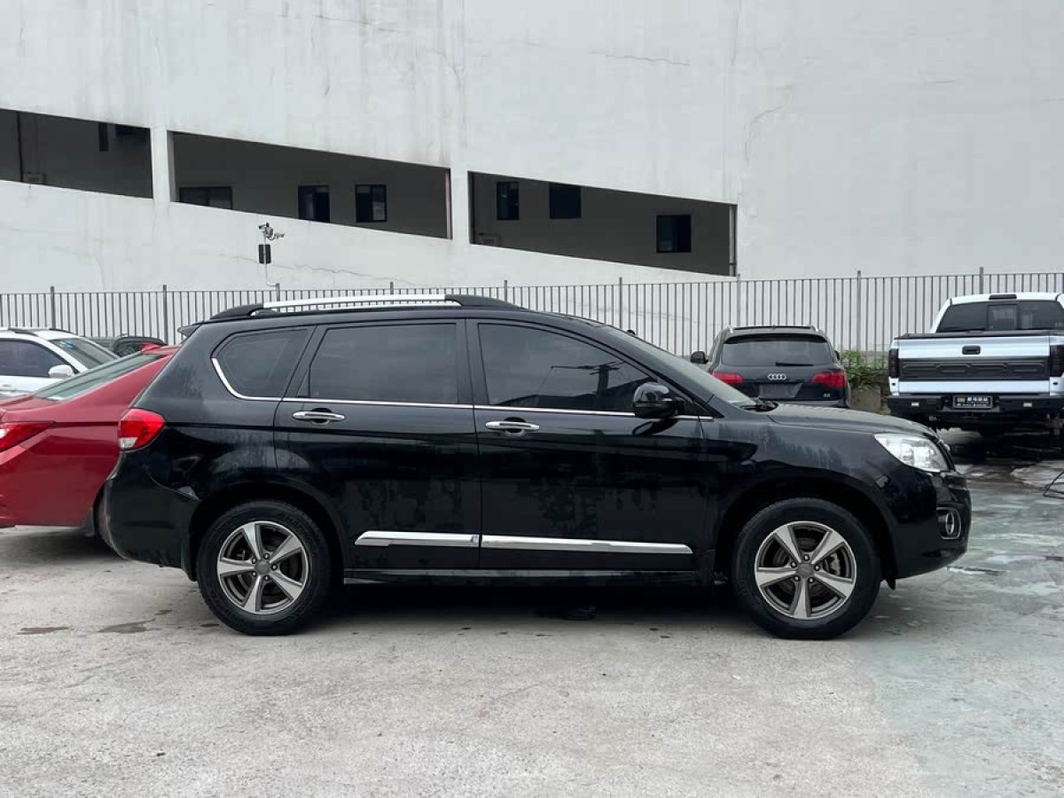 哈弗 H6  2013款 升級(jí)版 1.5T 手動(dòng)兩驅(qū)精英型圖片