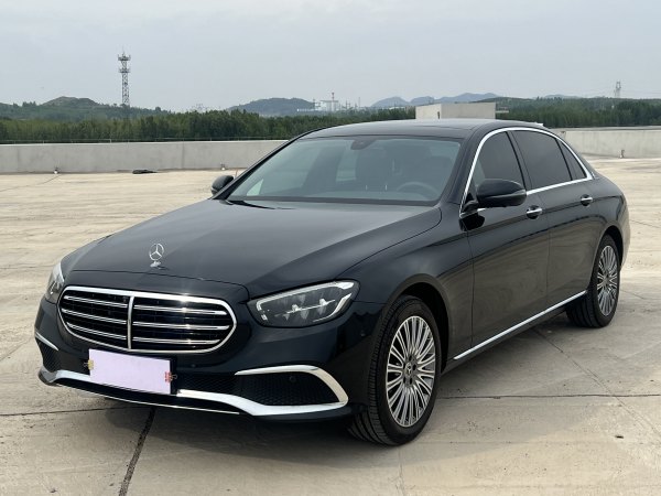 奔驰 奔驰E级  2023款 改款 E 300 L 时尚型