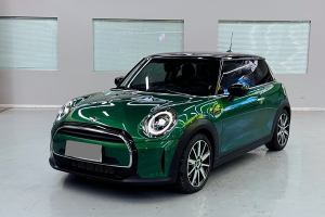 MINI MINI 改款 1.5T COOPER 經(jīng)典派