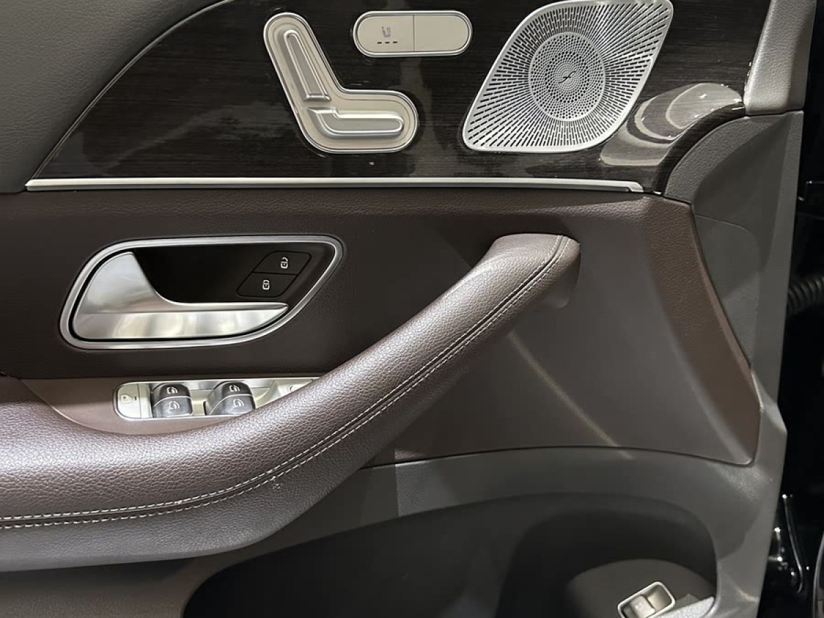 奔馳 奔馳GLE  2024款 改款 GLE 350 4MATIC 時尚型圖片