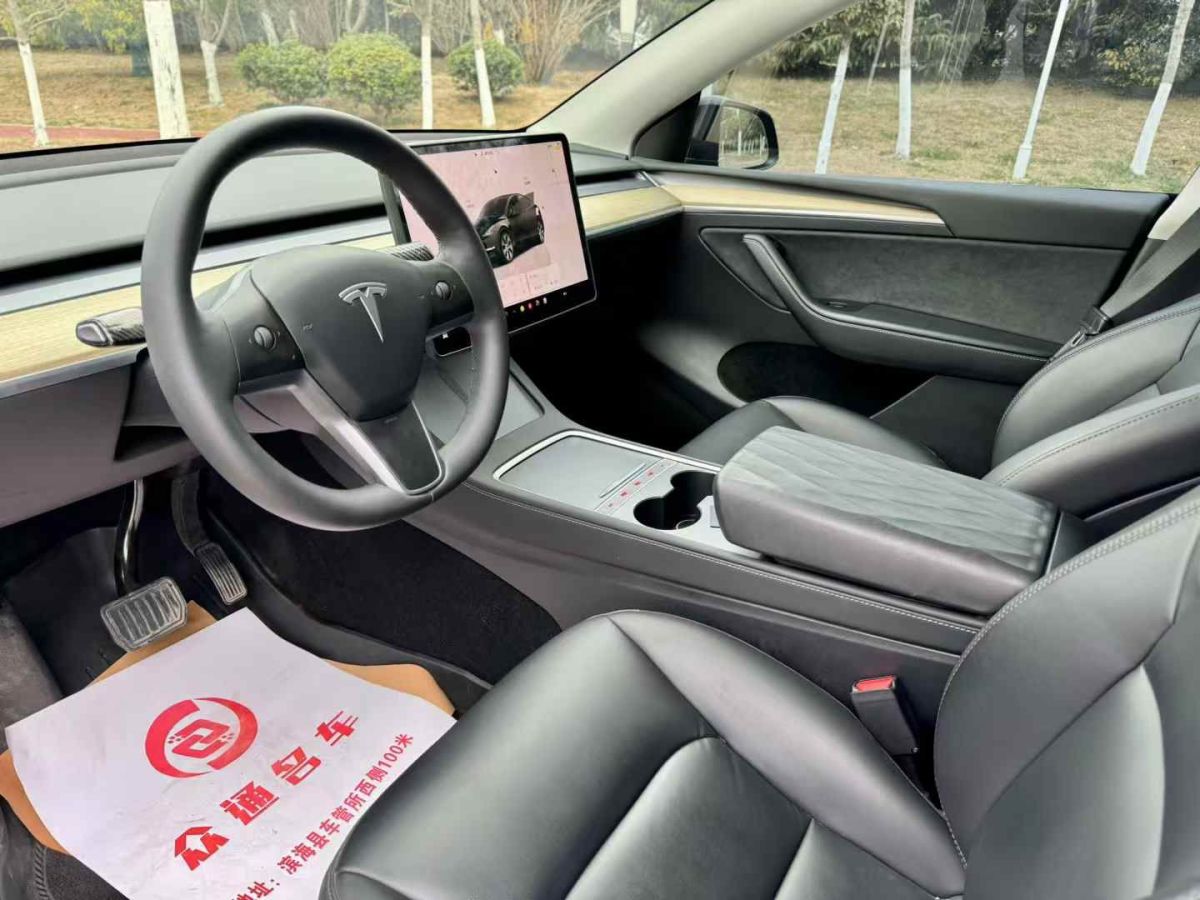 特斯拉 Model S  2023款 三電機(jī)全輪驅(qū)動(dòng) Plaid版圖片