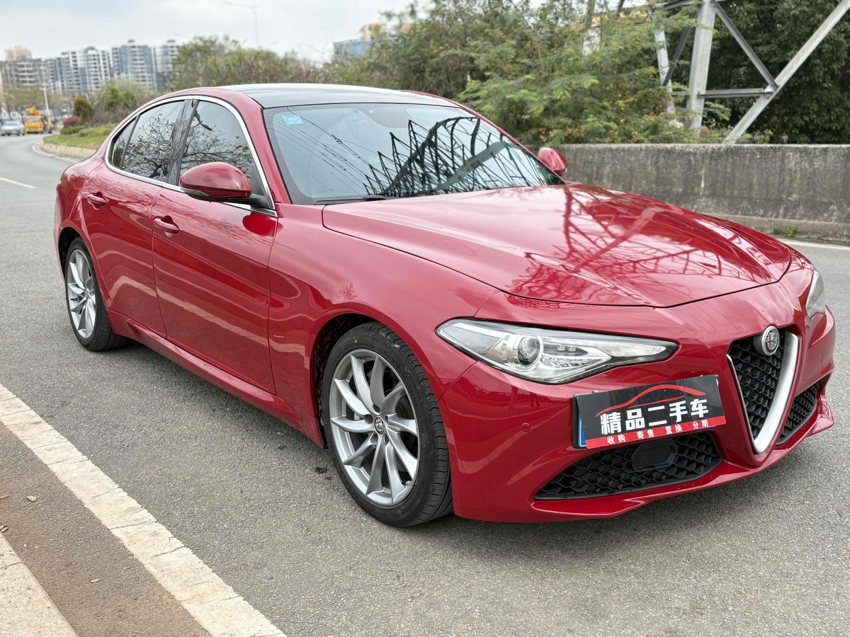 2017年7月阿爾法·羅密歐 Giulia  2017款 2.0T 280HP 豪華版