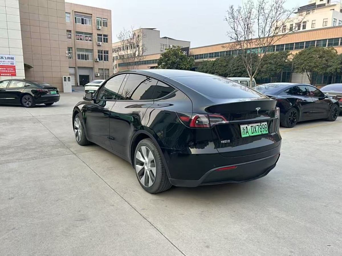 2021年10月特斯拉 Model 3  2021款 改款 標(biāo)準(zhǔn)續(xù)航后驅(qū)升級(jí)版