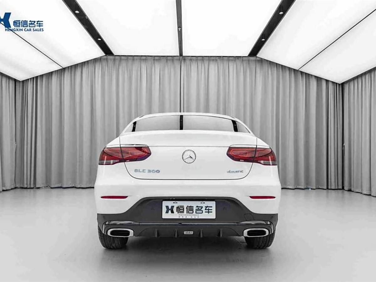 奔馳 奔馳GLC  2023款 GLC 300 4MATIC 轎跑SUV圖片