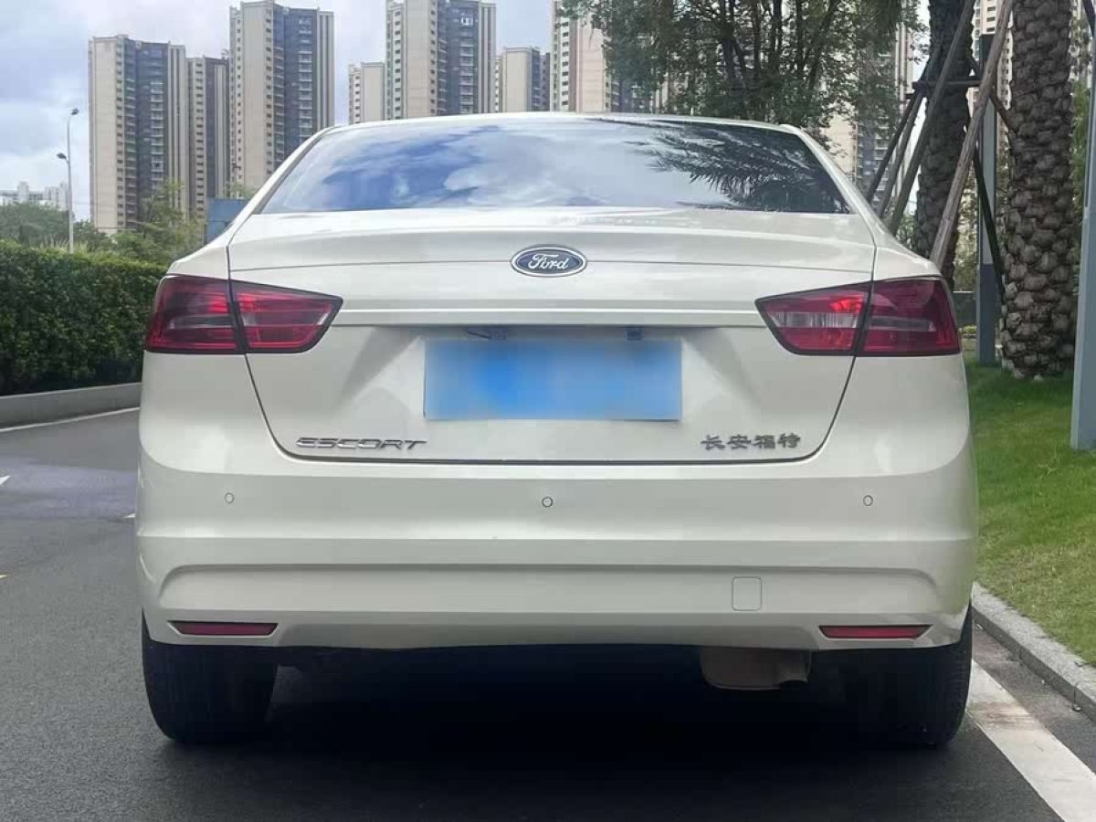 福特 福睿斯  2015款 1.5L 自動舒適型圖片