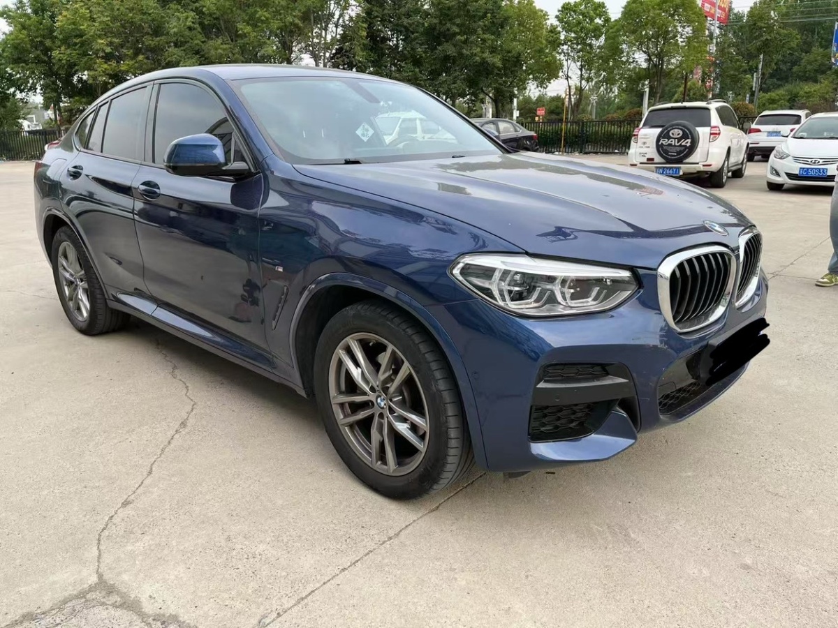 寶馬 寶馬X4  2020款 xDrive25i M越野套裝圖片