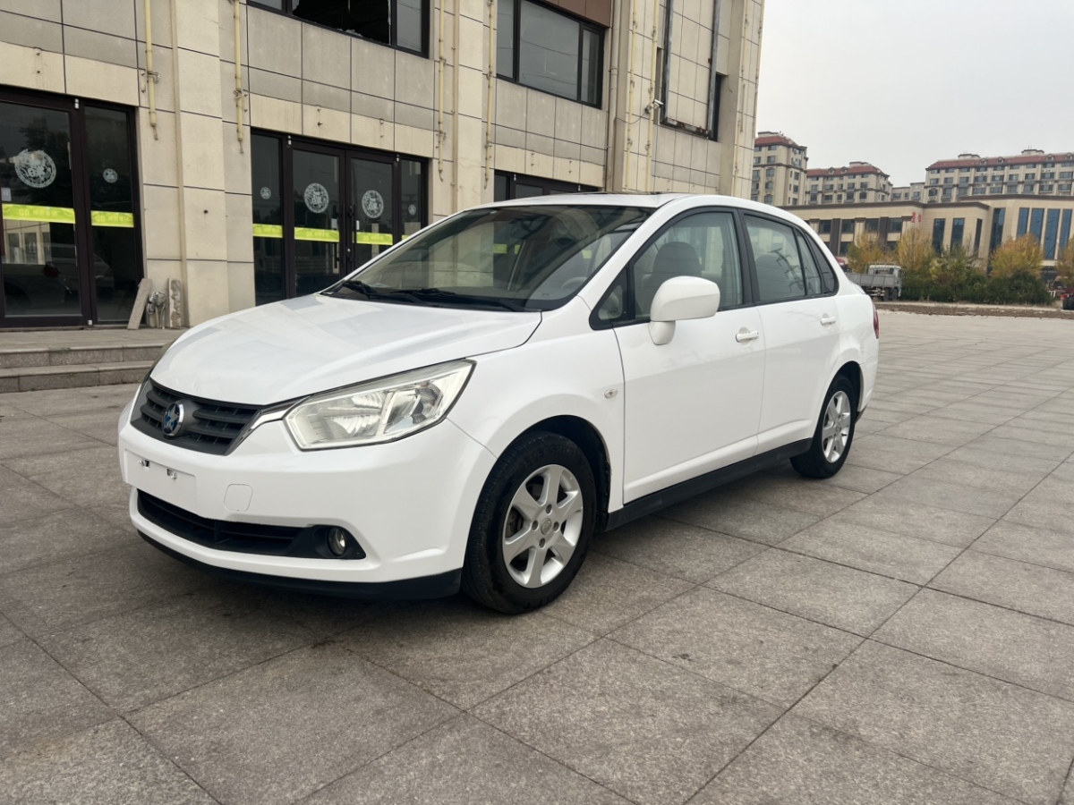 啟辰 D50  2013款 1.6L 手動豪華版圖片