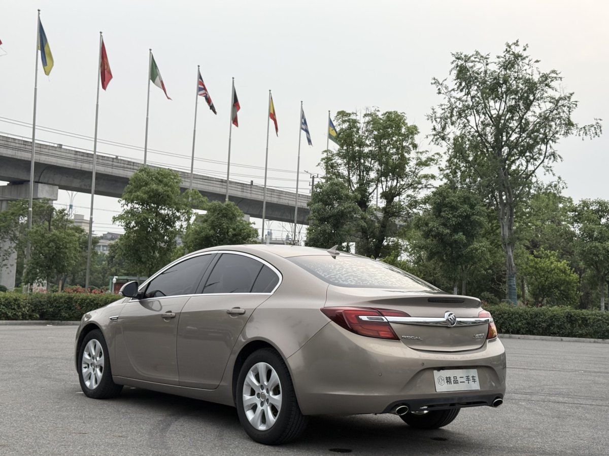 別克 君威  2014款 2.0L 領(lǐng)先時尚型圖片