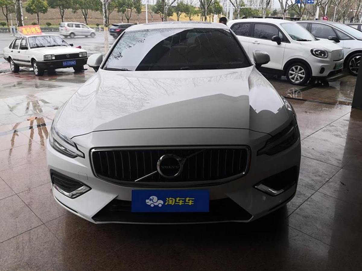 沃爾沃 S60L  2022款 B4 智遠(yuǎn)豪華版圖片