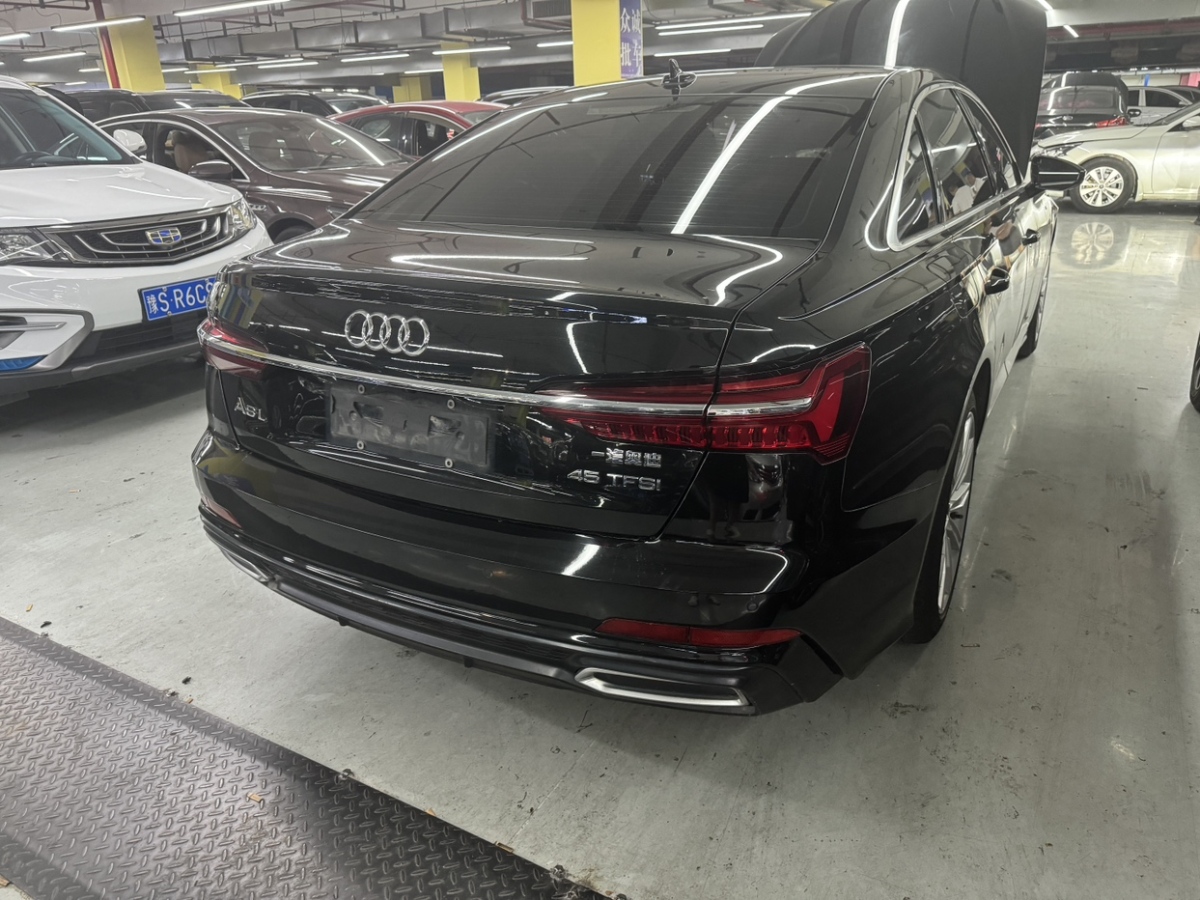 奧迪 奧迪A6L  2021款 45 TFSI 臻選致雅型圖片