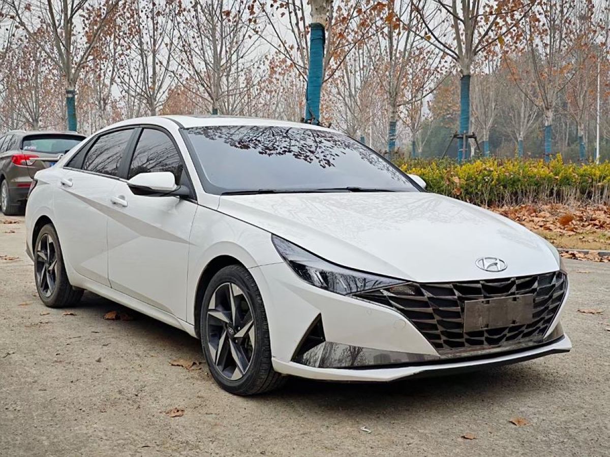 現(xiàn)代 伊蘭特  2022款 1.5L CVT LUX尊貴版圖片