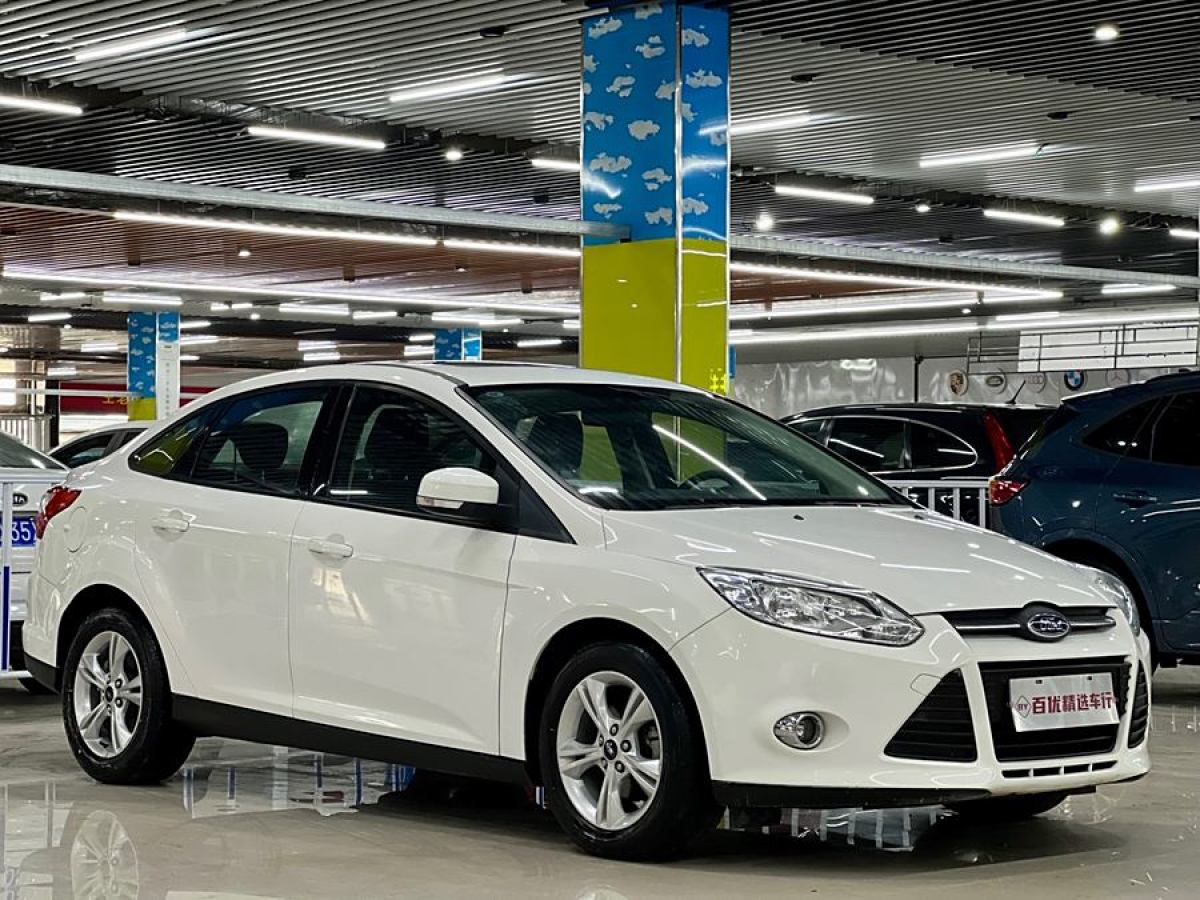 福特 ?？怂? 2012款 三廂 1.6L 自動風尚型圖片