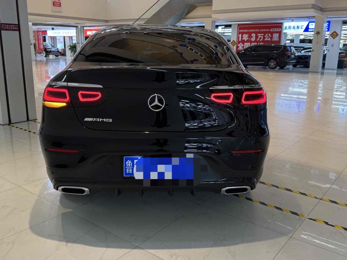 2022年6月奔馳 奔馳GLC  2022款 改款 GLC 260 4MATIC 轎跑SUV