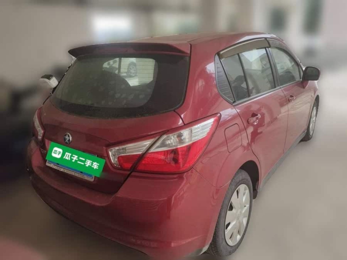 啟辰 R50  2013款 1.6L 手動(dòng)時(shí)尚版圖片