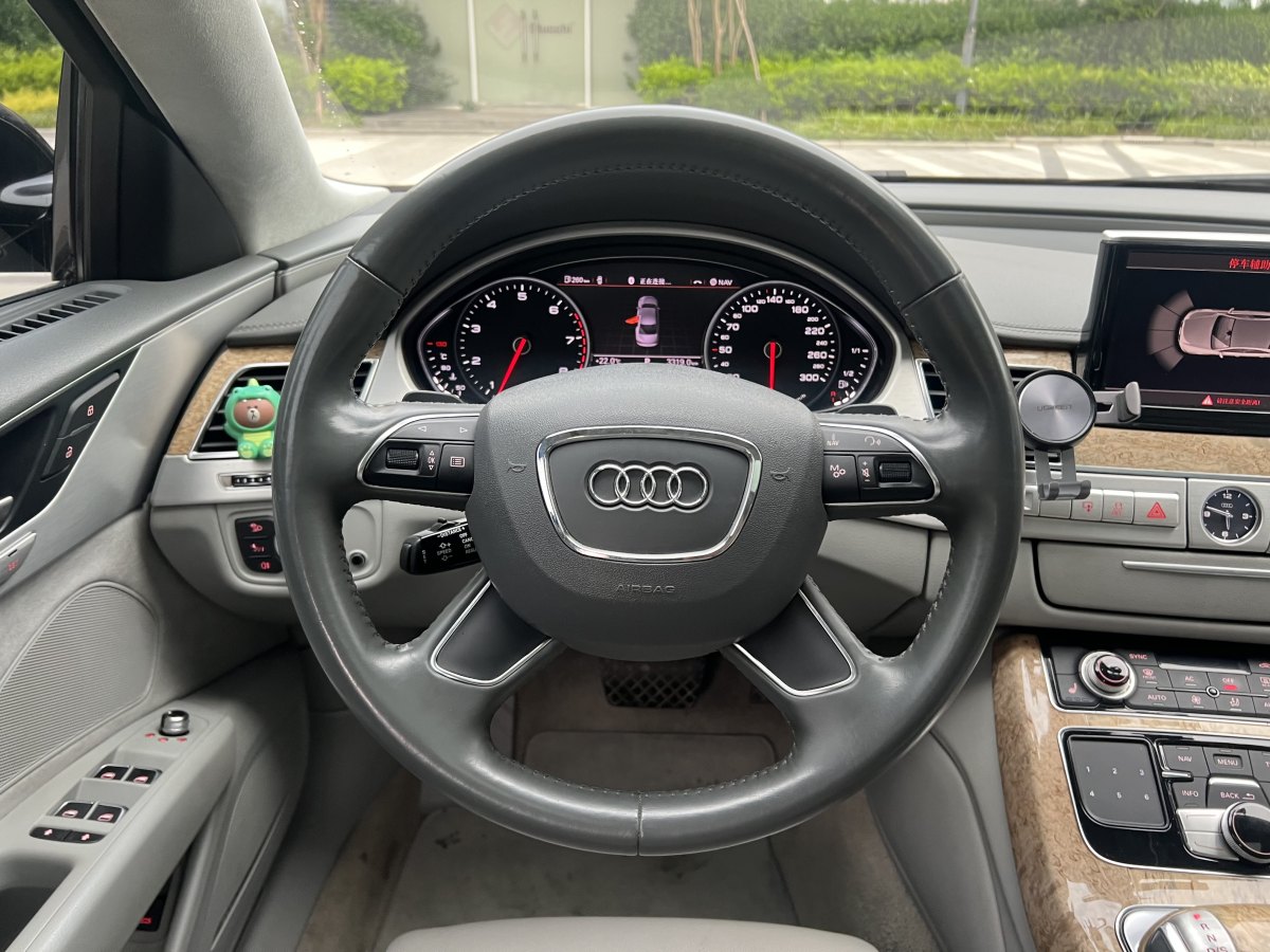 奧迪 奧迪A8  2011款 A8L 3.0 TFSI quattro舒適型(213kW)圖片