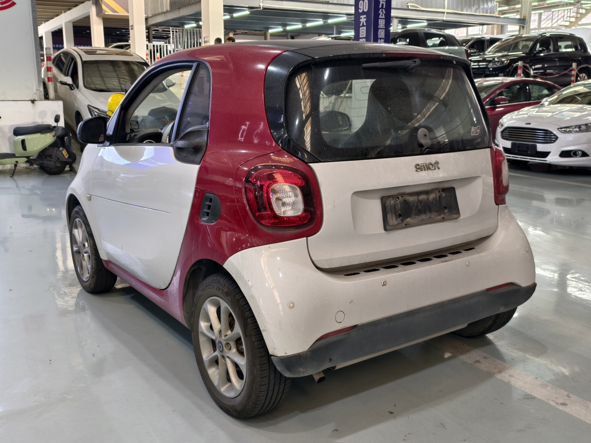 smart fortwo  2015款 1.0L 52千瓦硬頂靈動版圖片