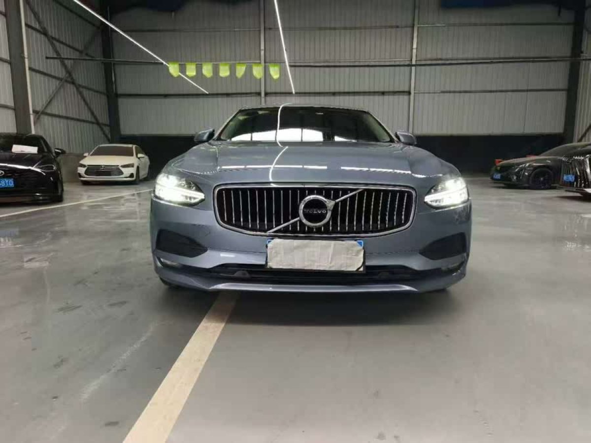 沃爾沃 S90  2017款 T4 智遠(yuǎn)版圖片