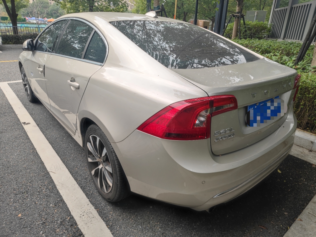 沃爾沃 S60  2014款 2.0T T5 個性運動版(改款)圖片