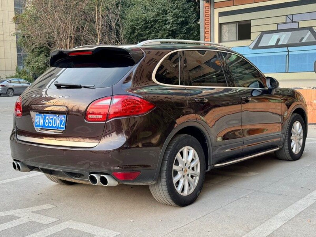 保時(shí)捷 Cayenne  2014款 Cayenne Platinum Edition 3.0T圖片