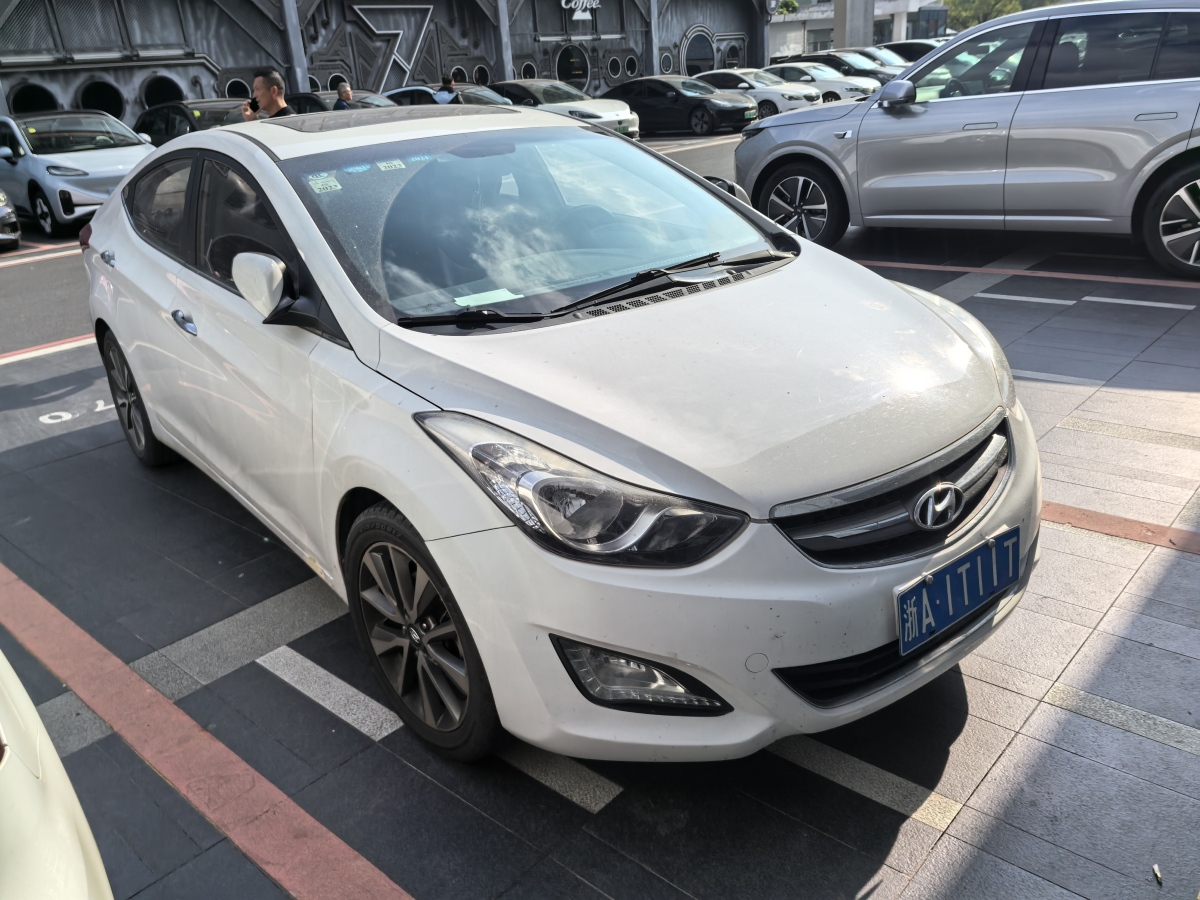 現(xiàn)代 朗動  2015款 1.6L 自動領先型圖片