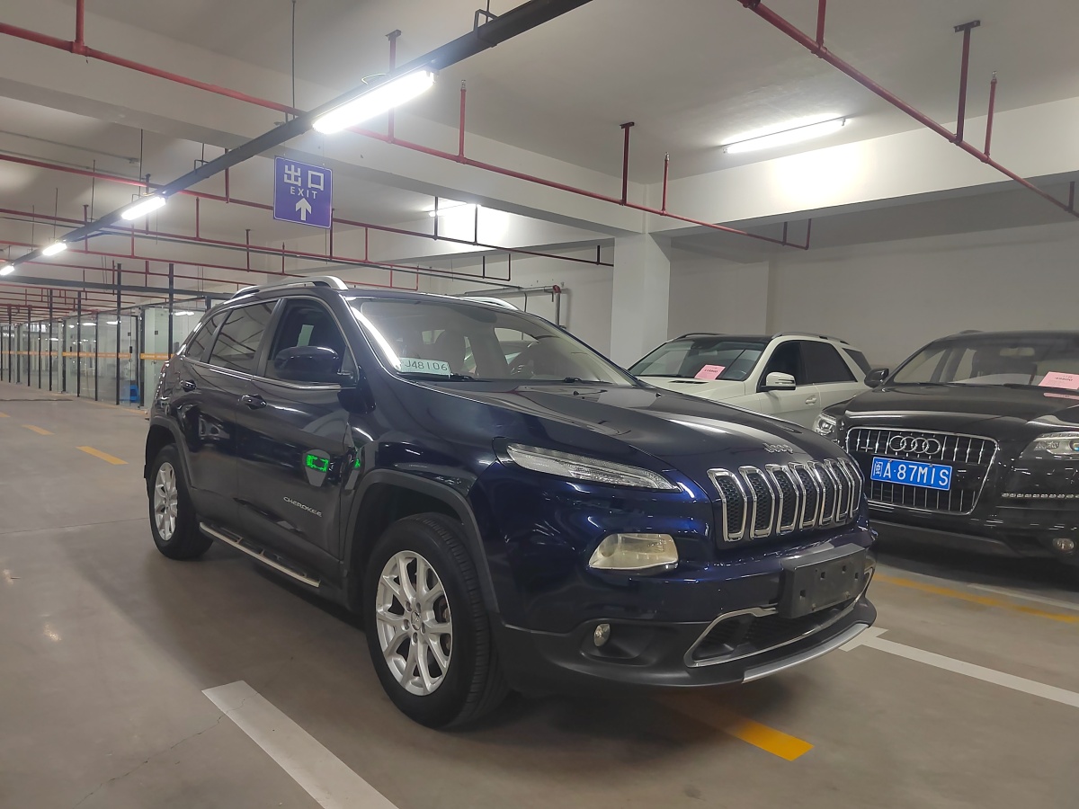 Jeep 自由光  2017款 2.4L 領先智能版圖片
