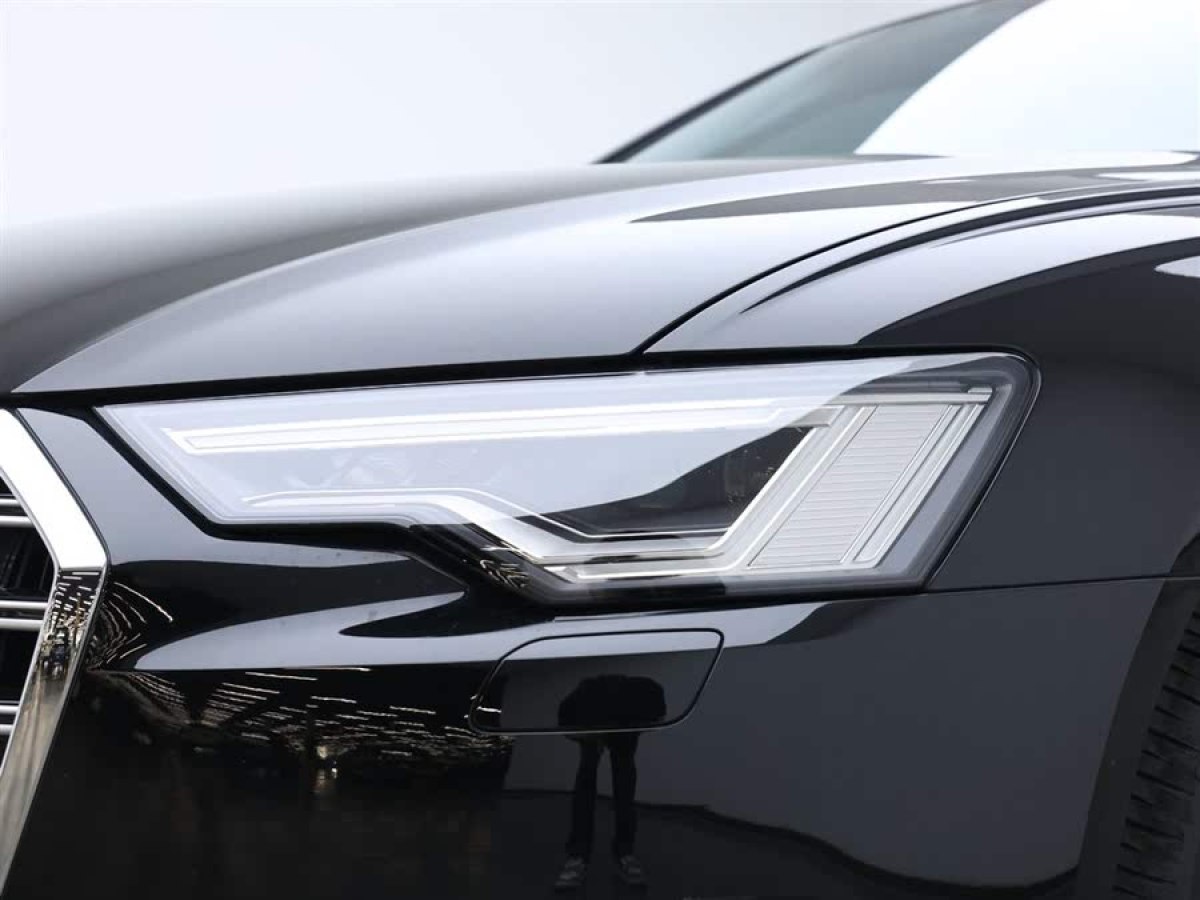 奧迪 奧迪A6L  2023款 改款 40 TFSI 豪華致雅型圖片