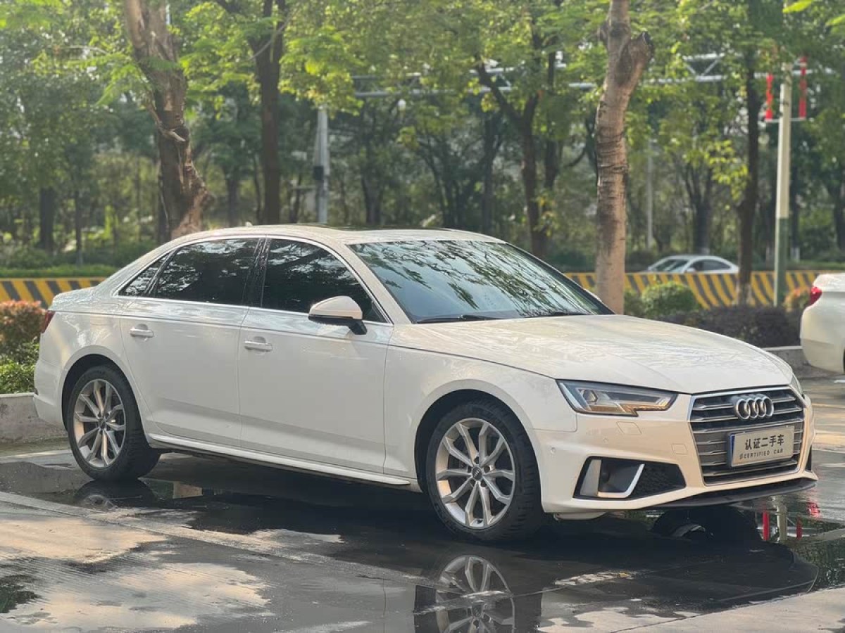 奧迪 奧迪A4L  2019款 40 TFSI 時(shí)尚型 國(guó)V圖片