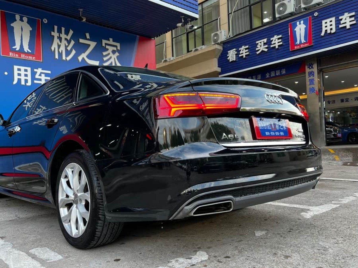 奧迪 奧迪Q3  2018款 30周年年型 35 TFSI 時(shí)尚型圖片