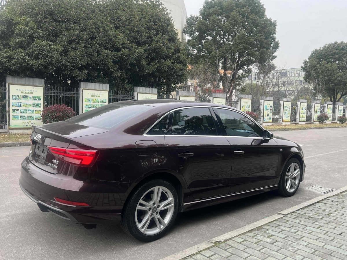 奧迪 奧迪A3  2019款 Limousine 35 TFSI 時(shí)尚型 國(guó)VI圖片