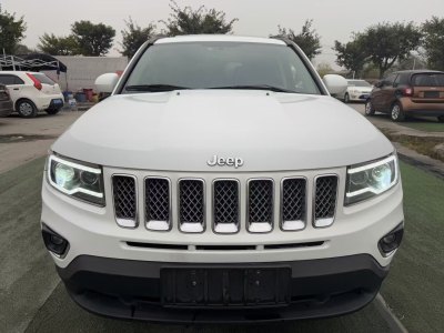 2015年3月 Jeep 指南者(進口) 改款 2.4L 四驅(qū)豪華版圖片