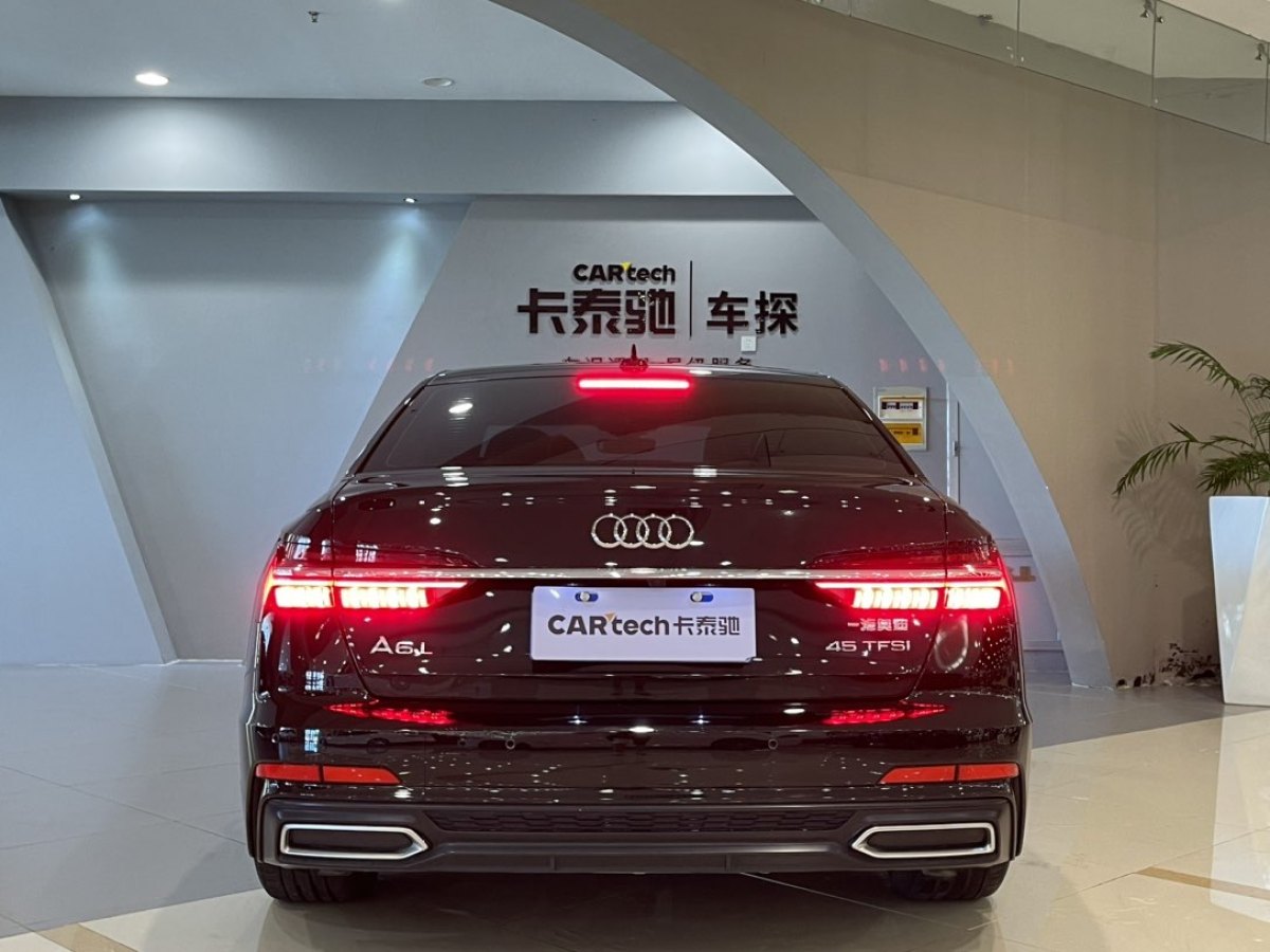 奧迪 奧迪A6L  2021款 45 TFSI 臻選動(dòng)感型圖片