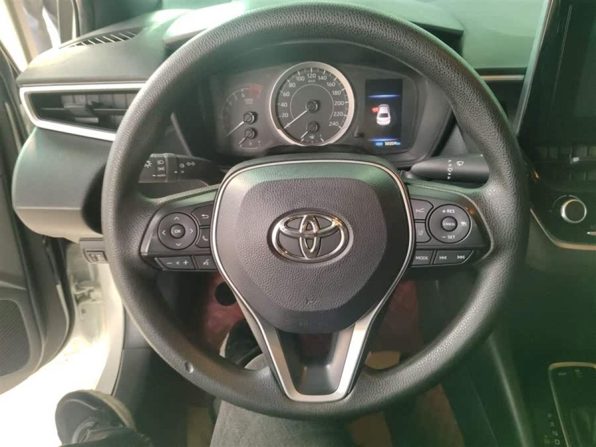 豐田 雷凌  2022款 TNGA 1.5L CVT領(lǐng)先版圖片