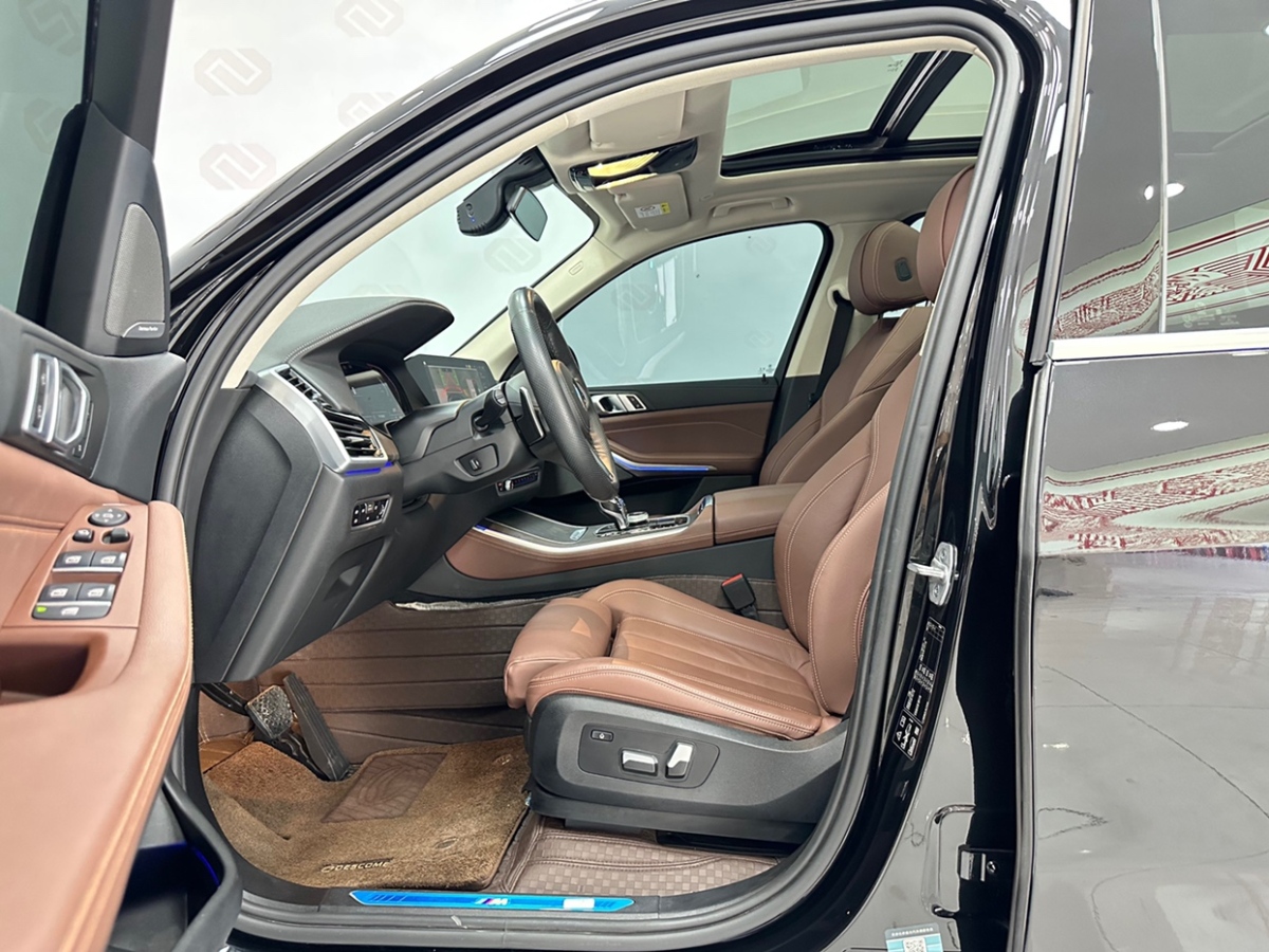 2021年8月宝马 宝马X5  2021款 改款 xDrive40i M运动套装