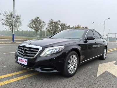 奔馳 奔馳S級(jí)(進(jìn)口) S 400 L 尊貴型圖片