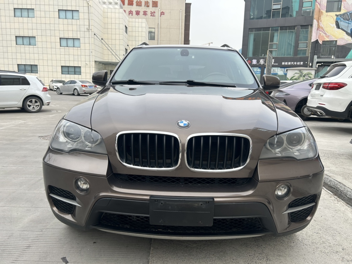 寶馬 寶馬X5  2013款 xDrive35i 領(lǐng)先型圖片