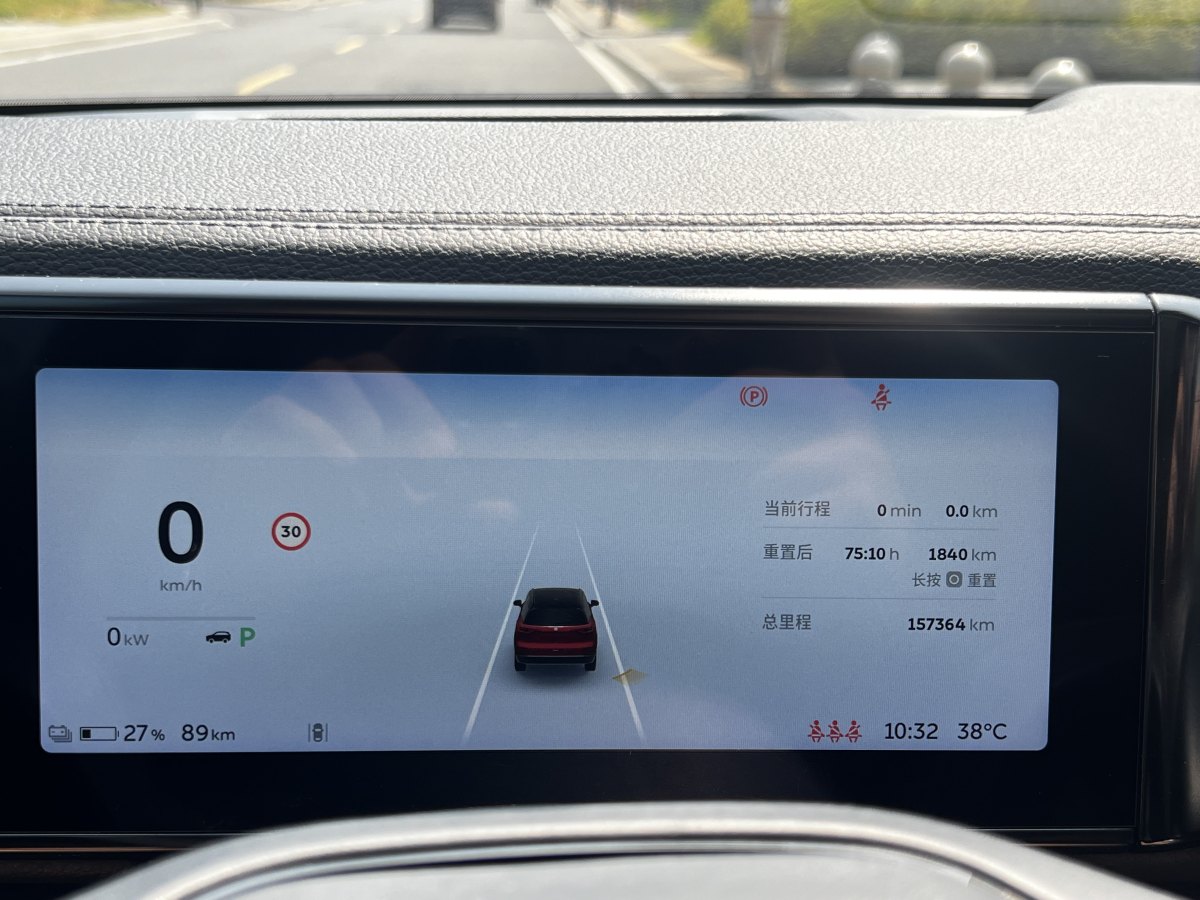 蔚来 ES8  2018款 355KM 基准版 七座版图片