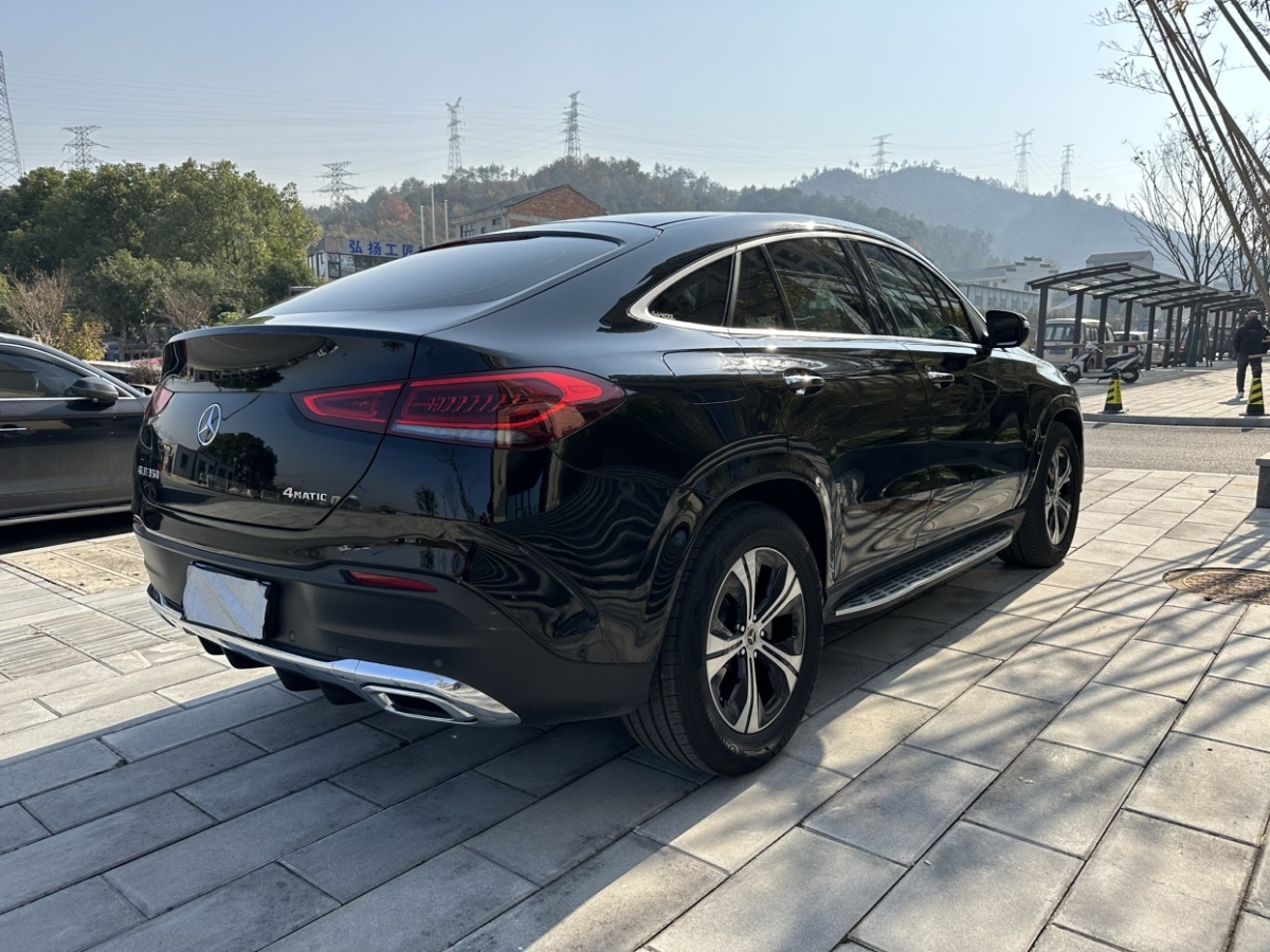 奔馳 奔馳GLE轎跑  2020款 GLE 350 4MATIC 轎跑SUV 時(shí)尚型圖片