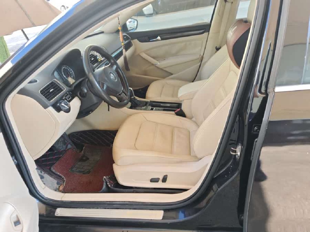 大眾 帕薩特  2014款 1.8TSI DSG尊榮版圖片