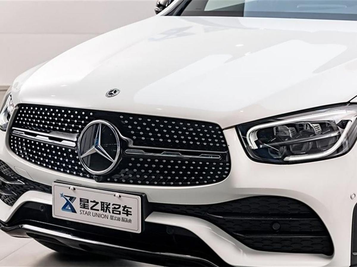 奔馳 奔馳GLC  2023款 改款 GLC 260 4MATIC 轎跑SUV圖片